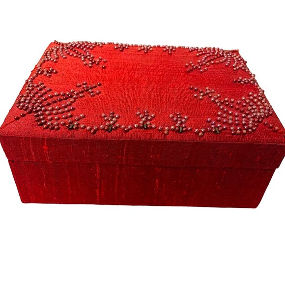 Vintage Elegant Red Fabric Jewelry Box With Bead Embellishments & Tassel 8" x 6" - Picture 3 of 5